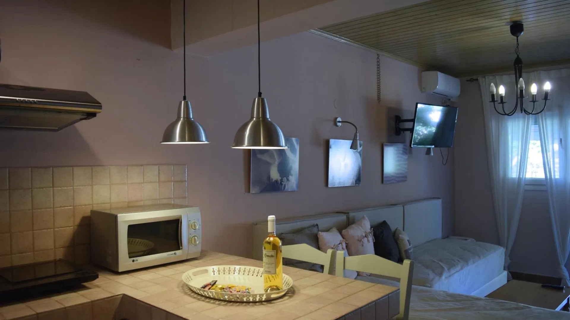 Simatos Αpartments & Studios Argostoli  Greece