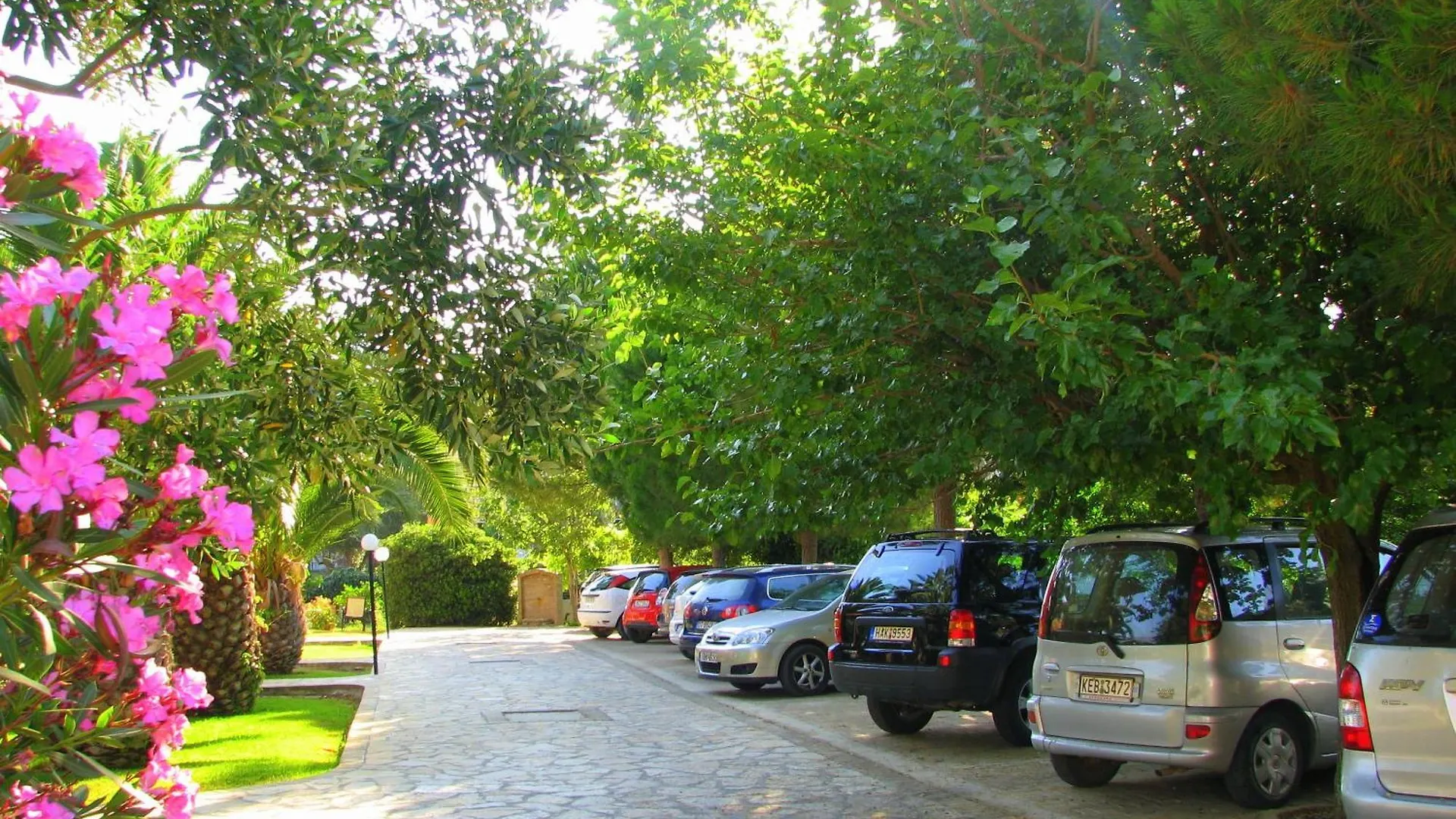 Simatos Αpartments & Studios Argostoli  Greece