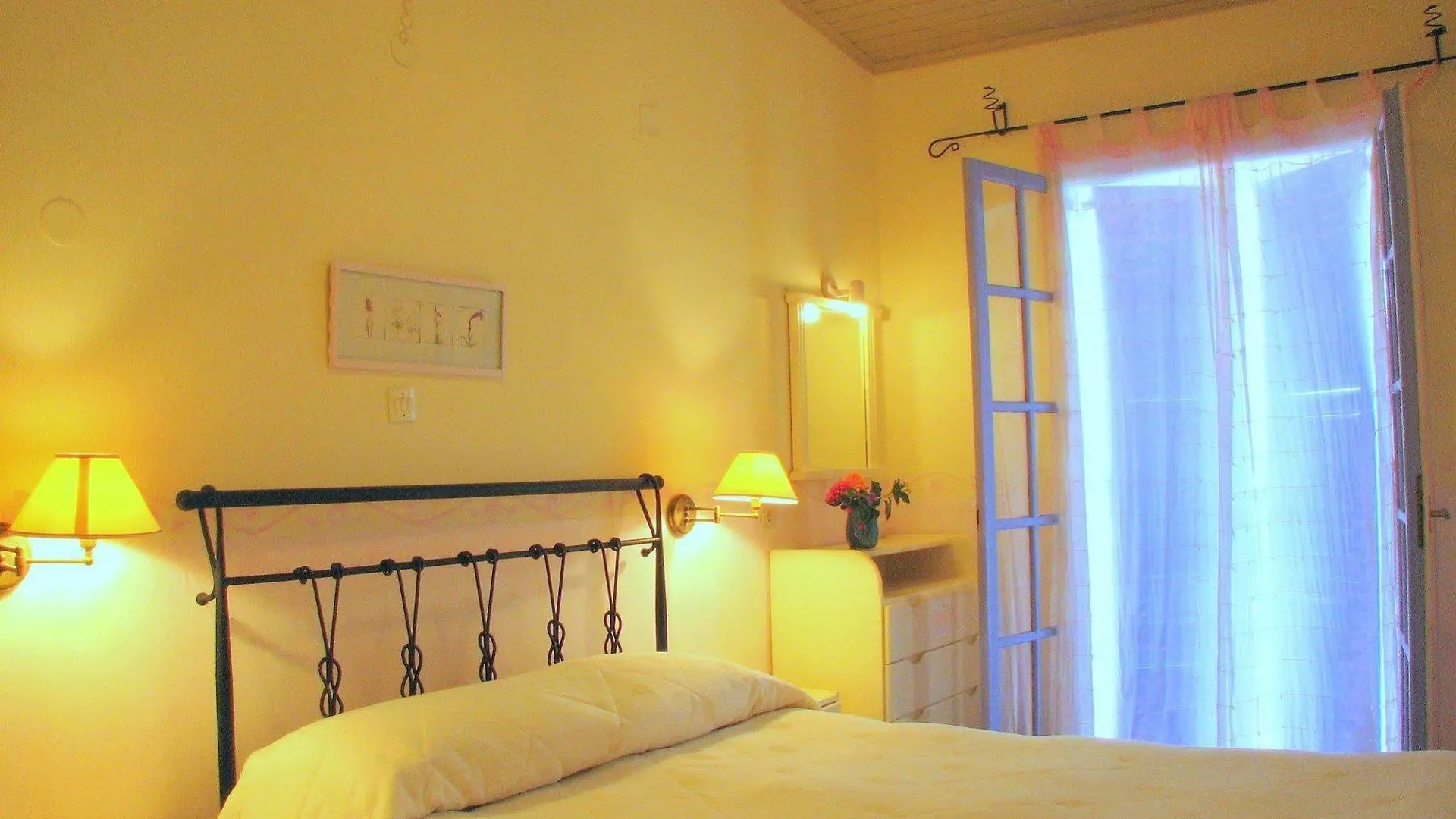 Simatos Αpartments & Studios Argostoli  Greece